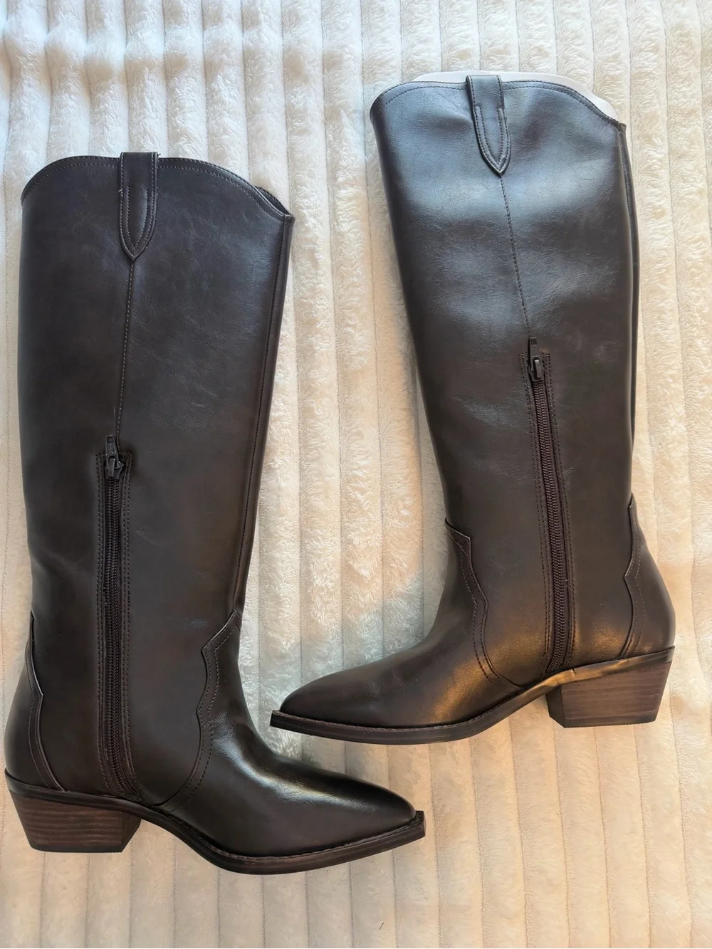 NWB DV Dolce Vita Kit Knee High Western Boots Dark Brown Women’s Size 7